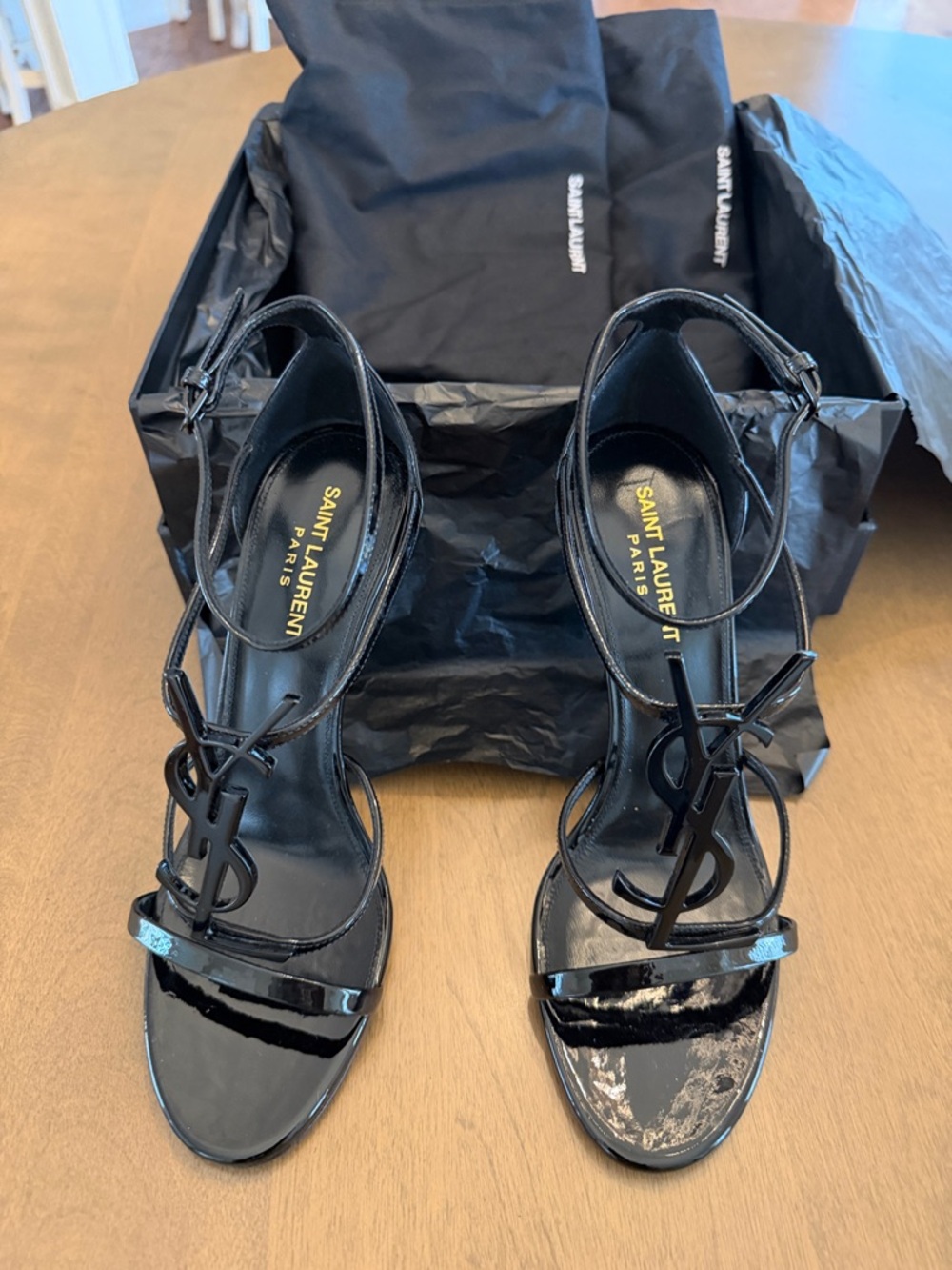 Saint Laurent Black Patent Leather YSL Logo Heeled Sandals - Picture 4 of 7